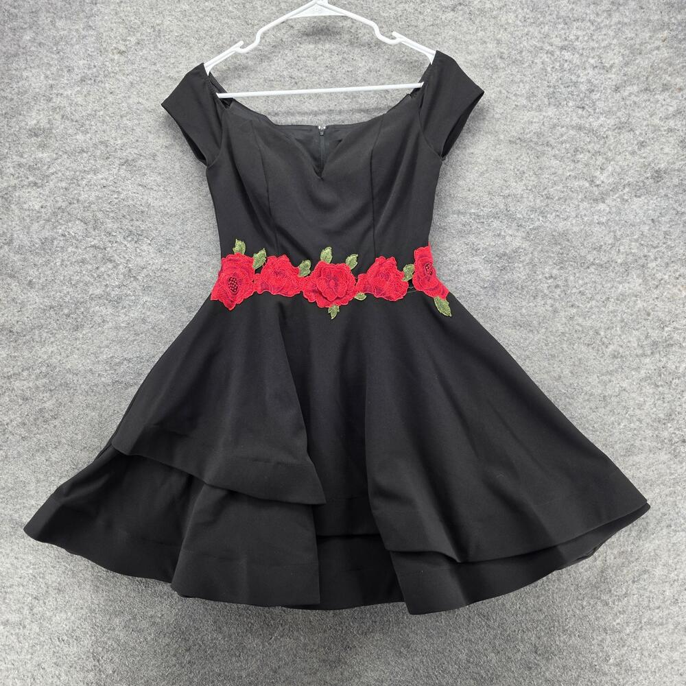 B Darlin Dress Womens 9/10 Off Shoulder Fit Flare Red Rose Floral Embroidered